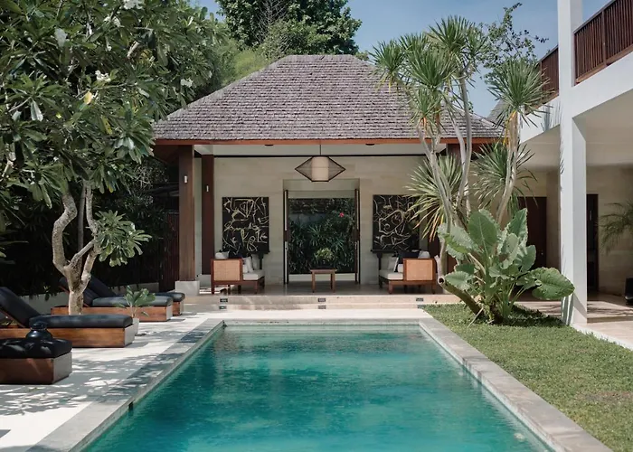 Amara Pradi - 550m To Petitenget Seminyak (Bali)
